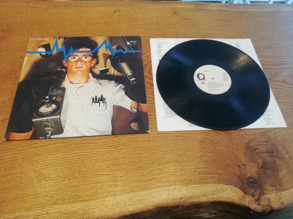 Waves 1979 Line Records 6.23975 AP Deutsche Pressung VG/VG(Initialen auf Frontcover)